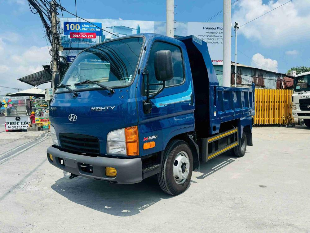 Hyundai N250 thùng ben – góc chụp 1