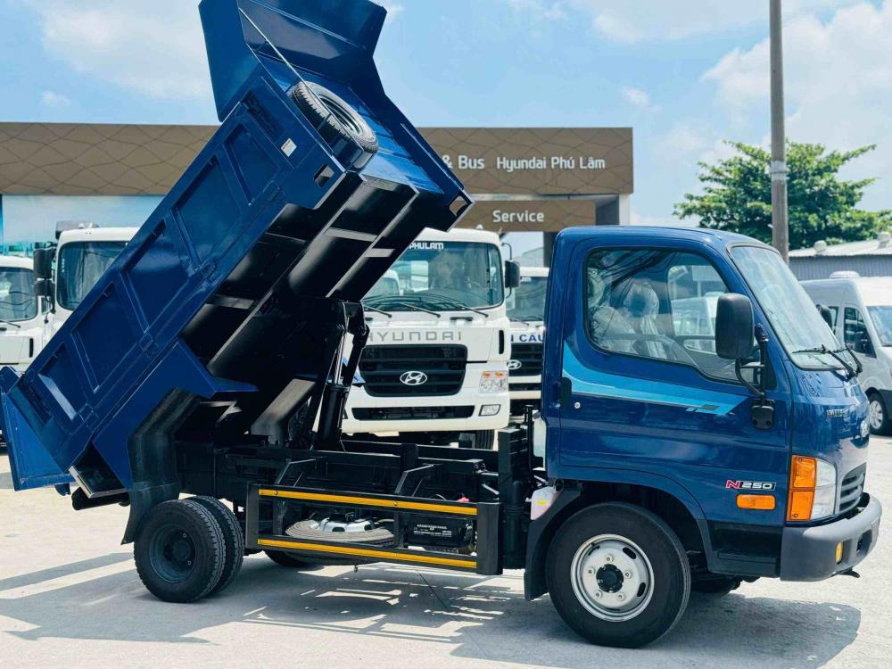 Hyundai N250 thùng ben – góc chụp 3