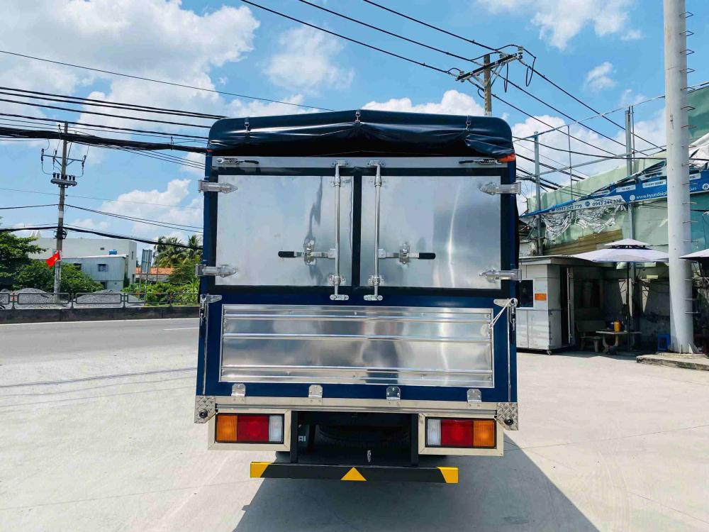 Hyundai N250SL thùng mui bạt – góc chụp 4